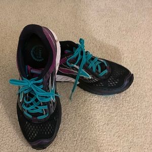 Brooks Women's Ghost 9 Size 8